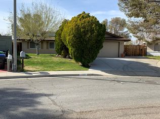531 N El Prado Dr, Ridgecrest, CA 93555