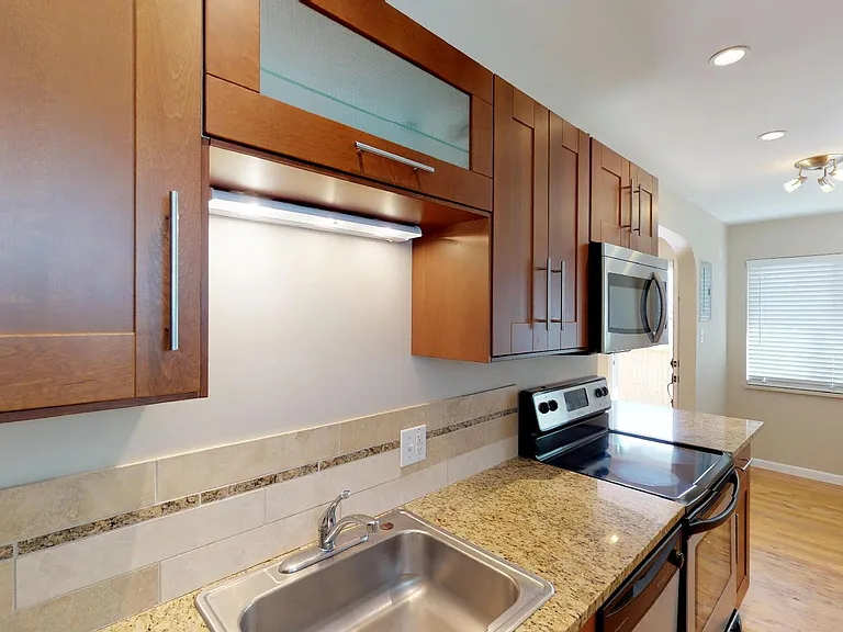 3658 N Clay St — Photo 15