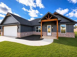 223 Blakely Ln, Fletcher, OK 73541