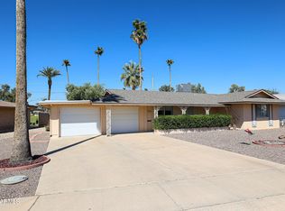 11810 N Hillcrest Dr, Sun City, AZ 85351