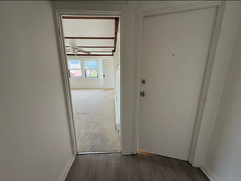 113 S 5th St #3 — Photo 16