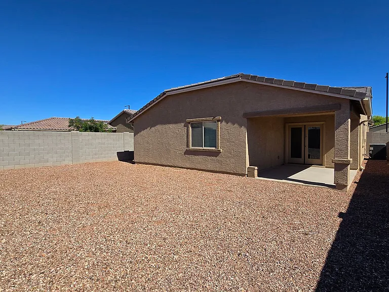 25752 W Samantha Way — Photo 26