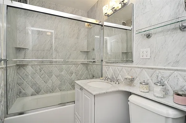 Sold by Citi Habitats | media 6