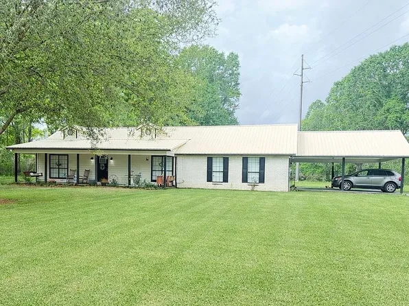 22205 Jones Ln, Moss Pt, MS 39562