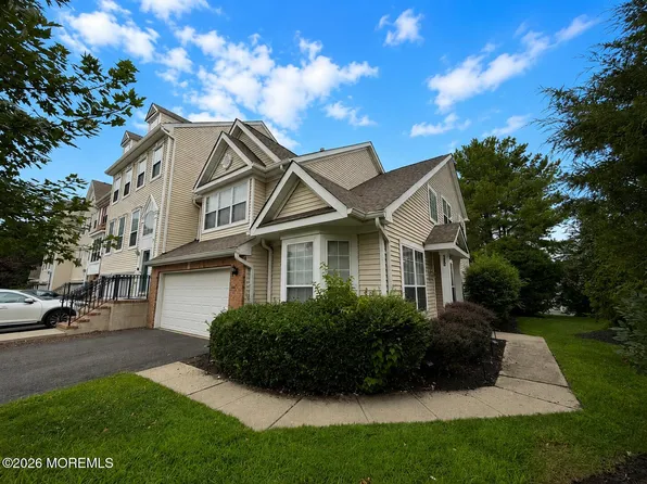 222 Hidden Lake Dr, Morganville, NJ 07751