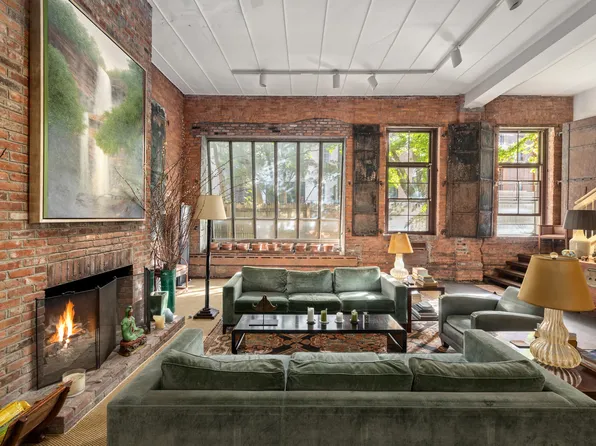 72 Horatio Street image 4 of 14