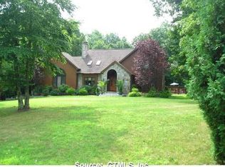 31 Bascom Rd, Lebanon, CT 06249