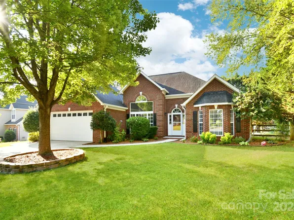 119 Nantucket Ct, Mooresville, NC 28117