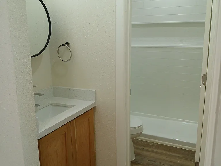 619 Missouri Ave #302 — Photo 6