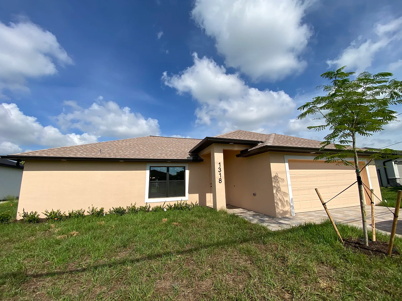 3 bed, 1482 sqft, $1,850 — Photo 2