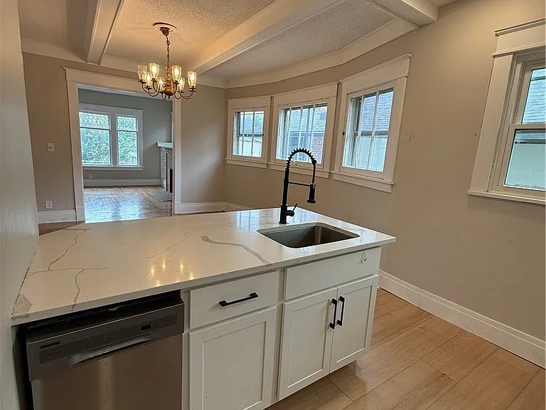 579 Crescent Ave #UPPER — Photo 4