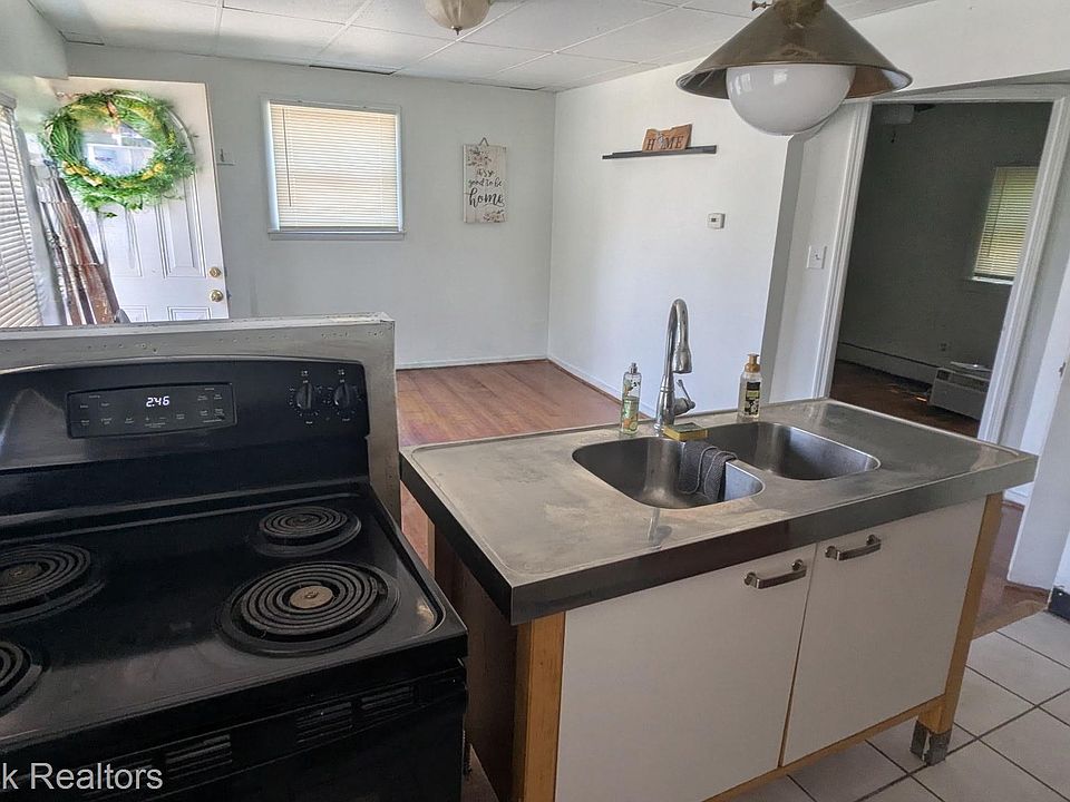 913 Boston Ave, photo 21