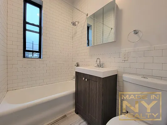 Rented by Made In NY Realty | media 14