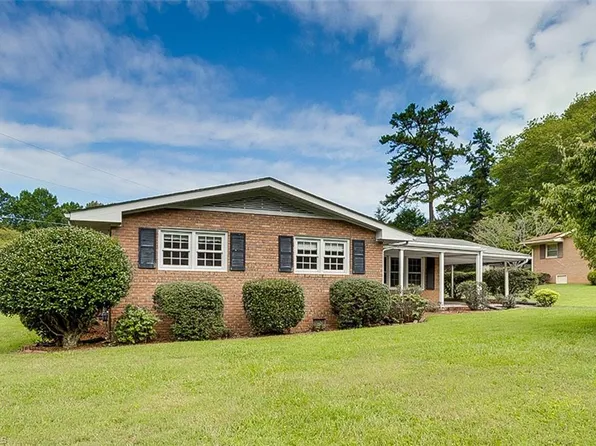 567 Newbern Ave, Asheboro, NC 27205