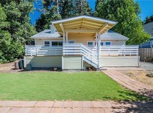 23882 Skyland Dr, Crestline, CA 92325