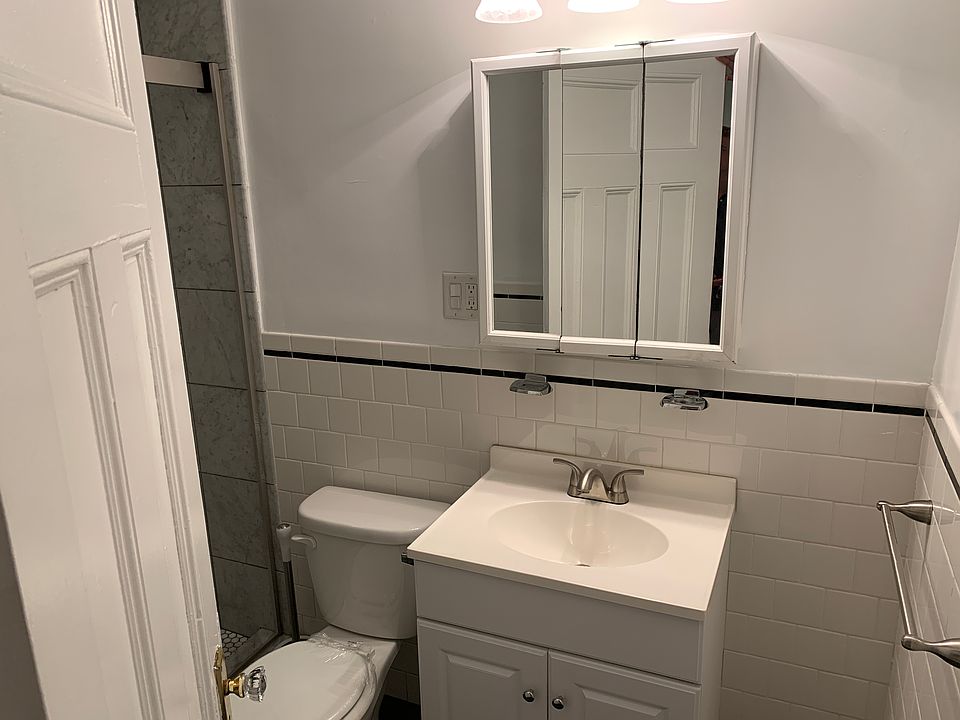 1st image of 377 Commonwealth Ave #2B