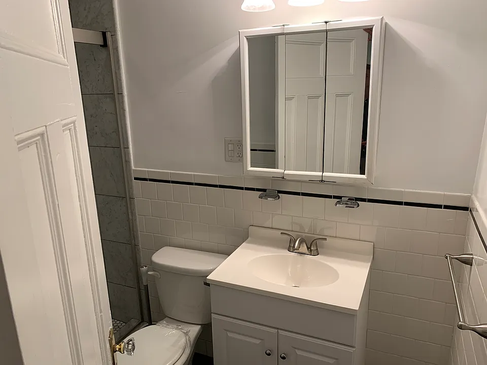 377 Commonwealth Ave #2B