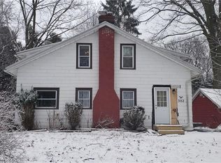 302 Trelawne Dr, Rochester, NY 14622