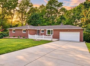 6350 Auburn Rd, Painesville, OH 44077