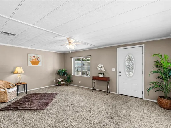 250 E Las Palmas Ave Spc 88, Patterson, CA 95363