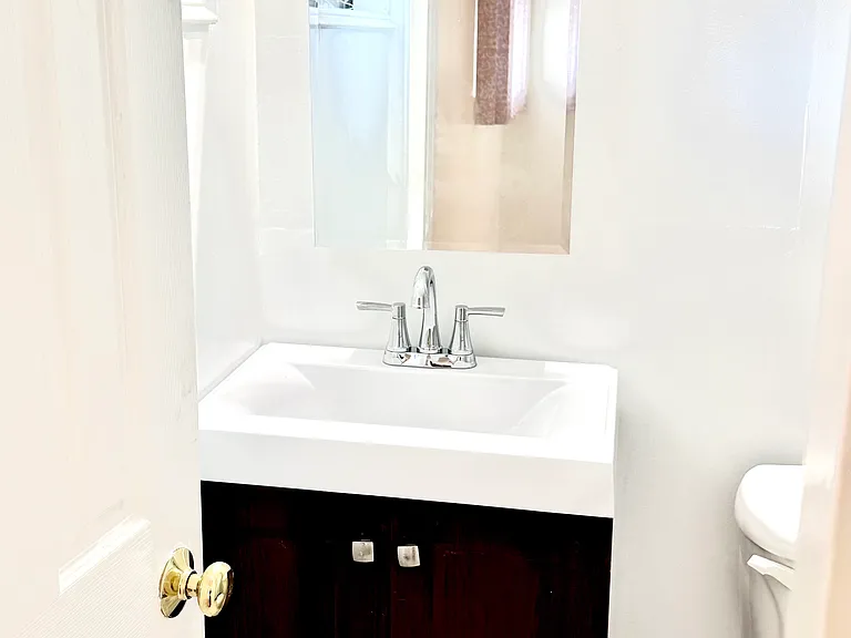 24 Sheldon Pl — Photo 8