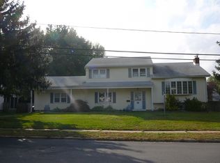 4 Jay Dr, New Monmouth, NJ 07748