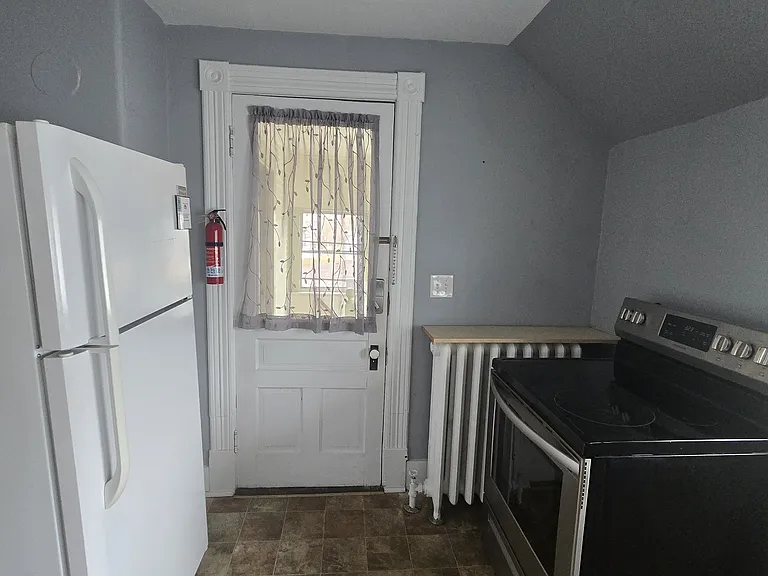 514 Saint Paul St #2 — Photo 6