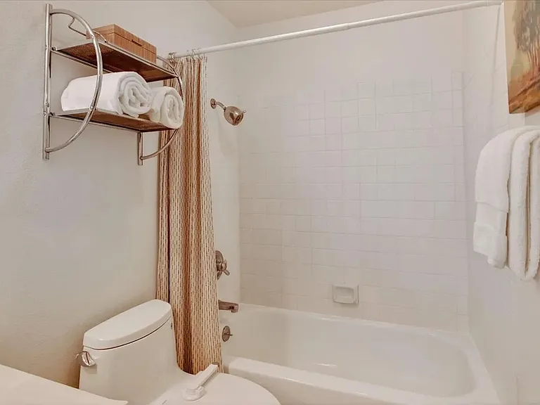 133 Union Ave #F — Photo 11