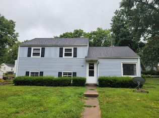 613 NE 45th St, Kansas City, MO 64116