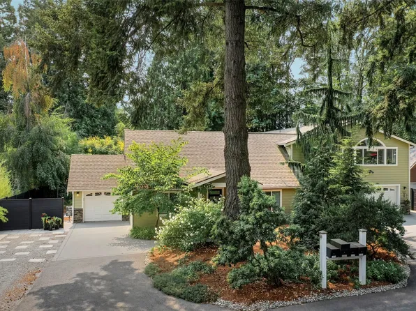 11633 NE 92nd Street, Kirkland, WA 98033