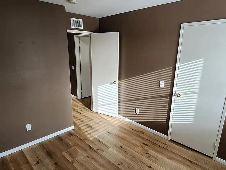 1251 Boca Raton Dr — Photo 19