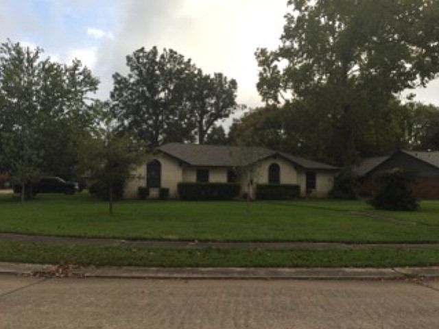 1st image of 123 Begonia St