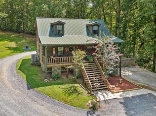 1091 Rocky Top Ln, Sale Creek, TN 37373