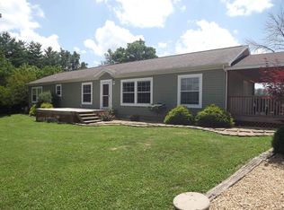 7648 Hartford Ridge Rd, Aurora, IN 47001