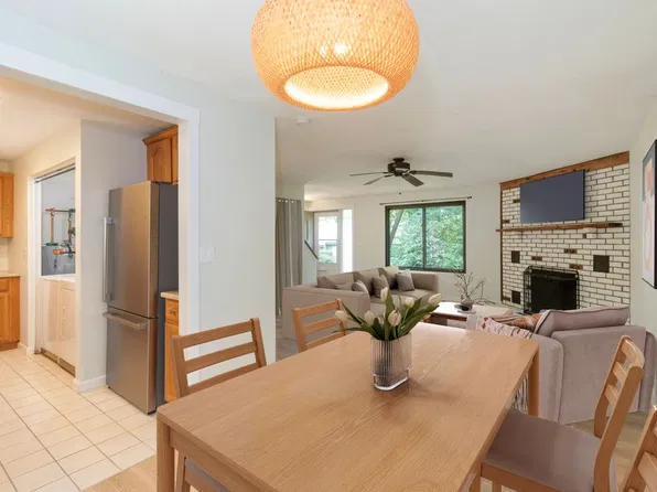 50 Quidnet Ct, Guilford, CT