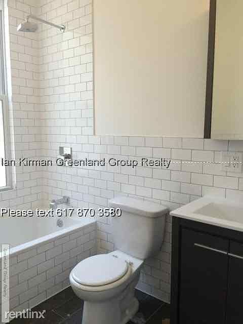121 essex 9