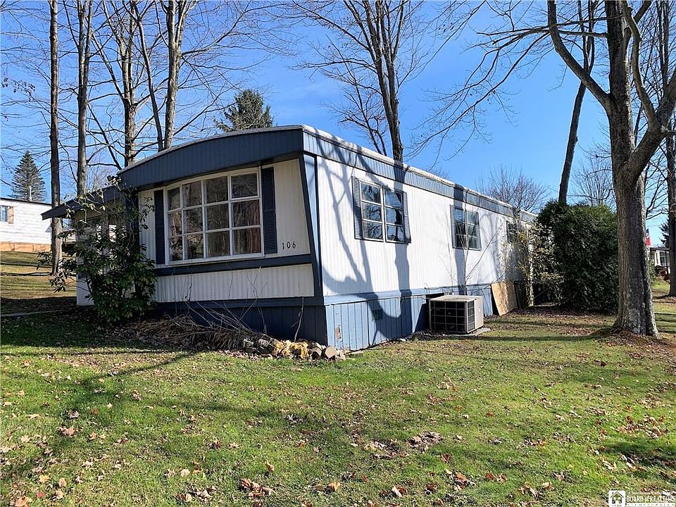 1st image of 106 Greenhurst Village Dr