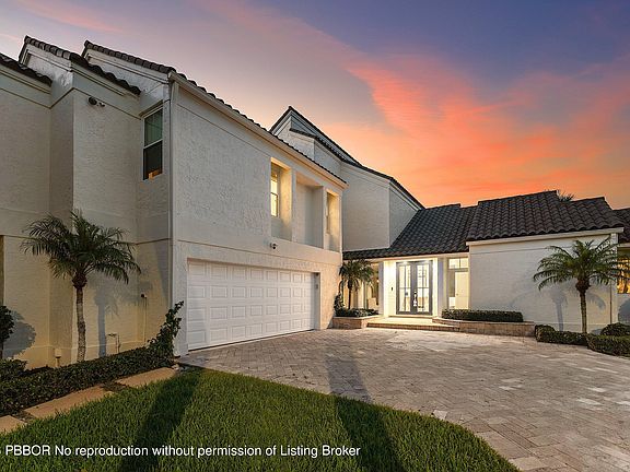 2nd image of 12 Inlet Cay Dr