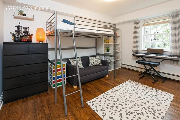 Sold by Corcoran | media 6