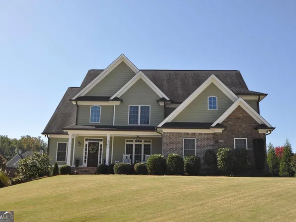 2362 Oldfield Dr, Bogart, GA 30622