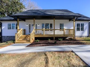 1906 Lakeside Dr, Lynchburg, VA 24501