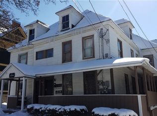 12 Seminary St, Auburn, NY 13021