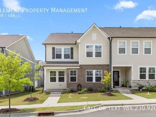 2466 Hutch Ln #1, Apex, NC 27523
