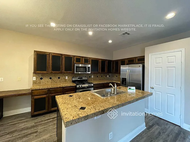 5201 Wapiti Point Ct — Photo 5