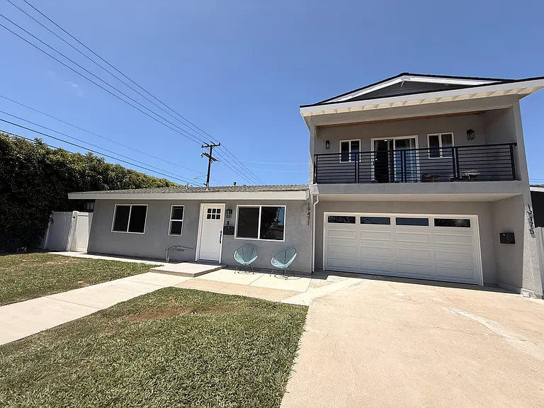 ADU - opener occupied above Garage
(Garage not included)