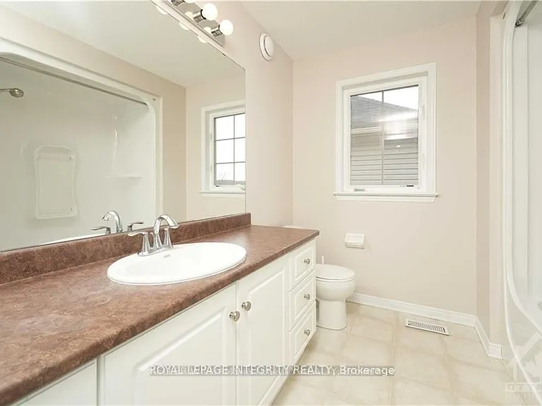 404 Kilmarnock Way — Photo 22