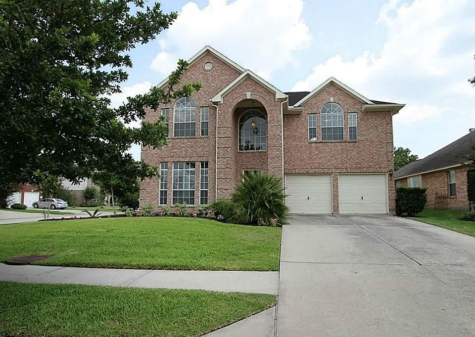 1st image of 11903 Canyon Rock Ln