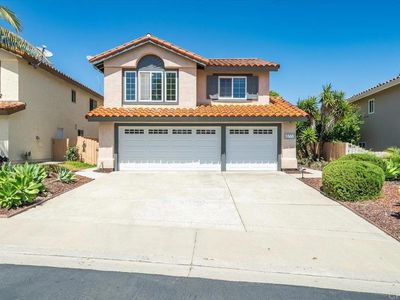 1568 Mallorca Dr, Vista, CA, 92081