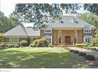 100 N Avalon Rd, Winston Salem, NC 27104