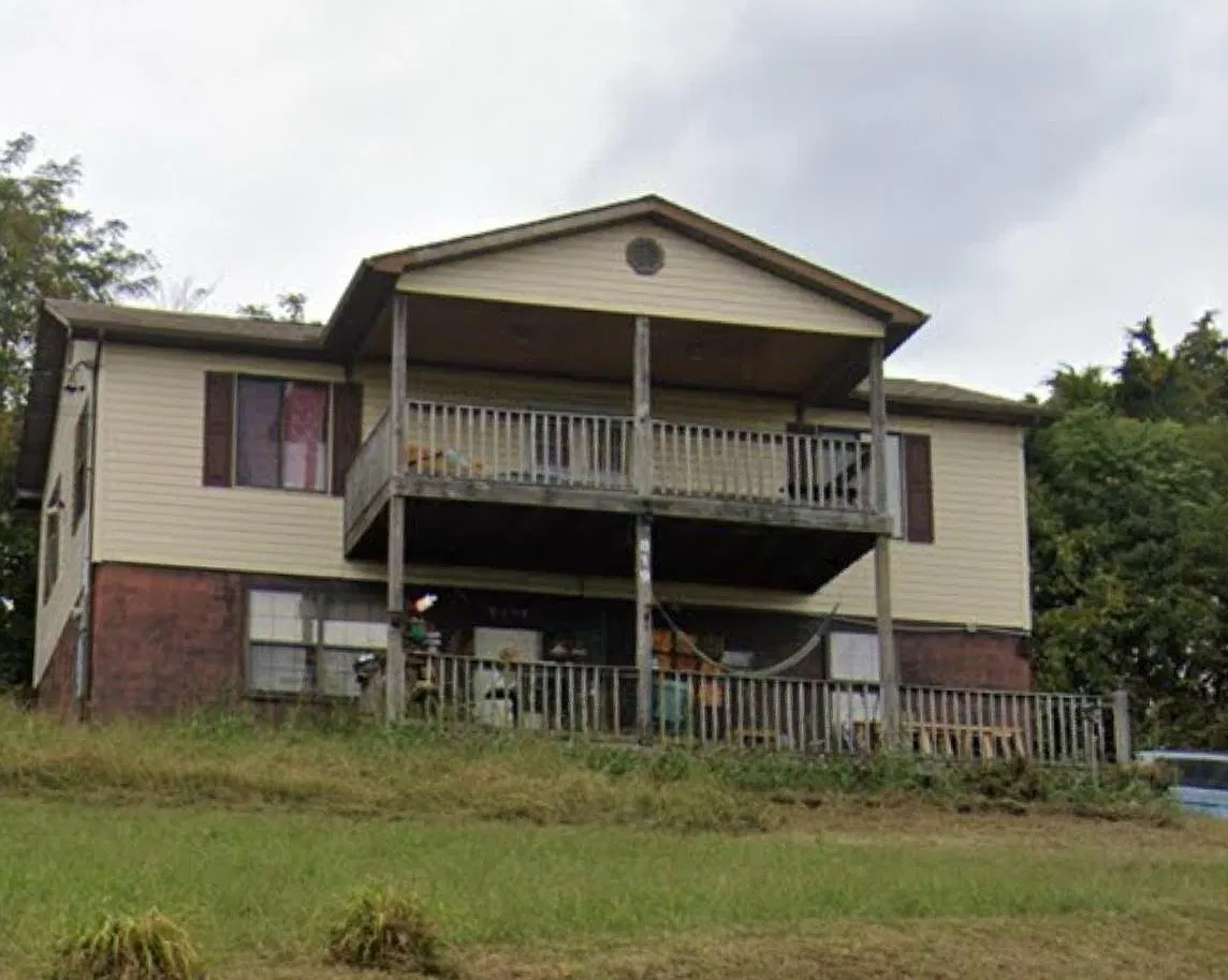 819 Ridgecrest Rd — Photo 1